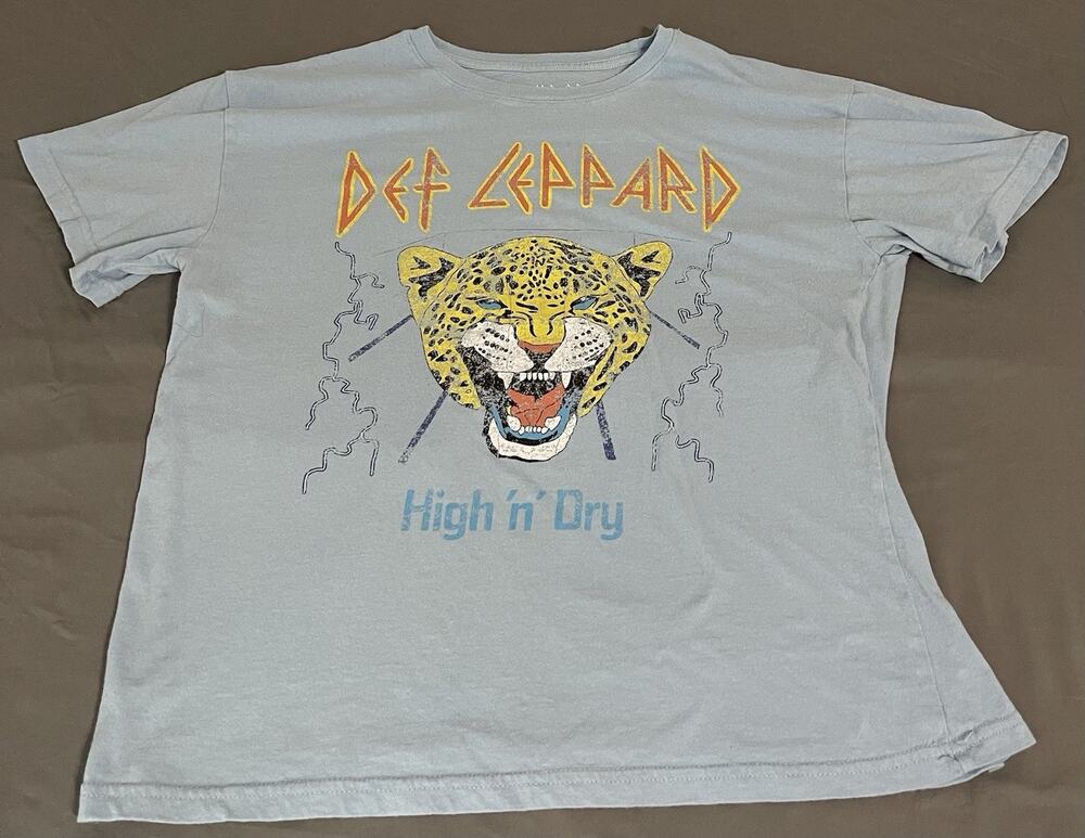 Def Leppard High ‘n’ Dry Blue Graphic Tee Women’s XL 100% Cotton 2024 Band Shirt